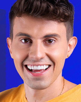 Marcos Vale as Cronosplays