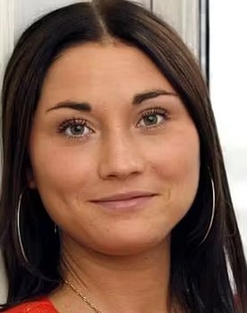 Stephanie Leon