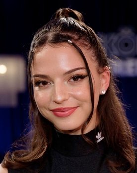 Nina Chuba