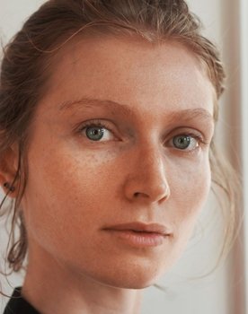 Lana Aubrey as Marcia