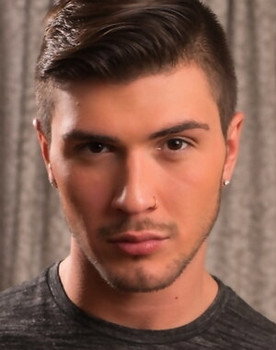 Justin Dean