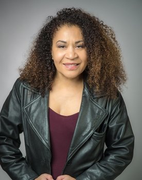 Teri Ann Nelson as Carol