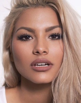 Tabitha Nauser as Herself