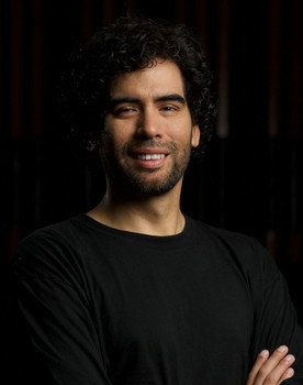 Ginno Paul Melgar as Gato