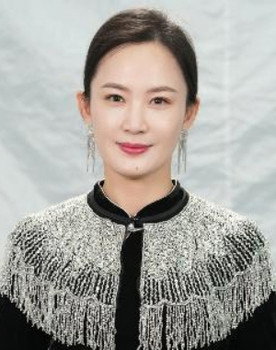 隋佳