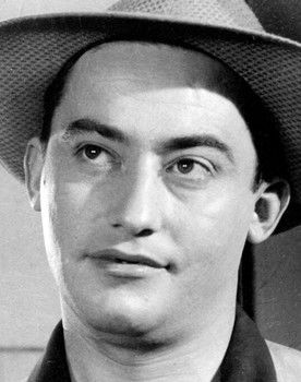 Νίκος Ρίζος