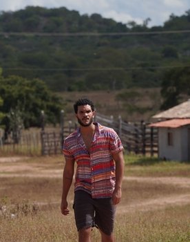 Gabriel Vinícius as Mensageiro