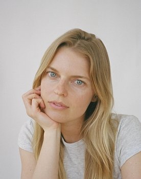 Emmy Wheeler as Rose