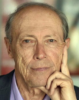 Jean Guilaine as The Parisian (sketch 'Les Trois jeunes gens')