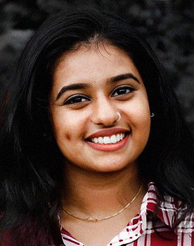 Arunima Raj as Kaviya