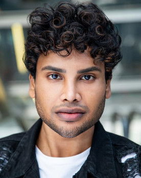 Anton Kamillus as Sanjay