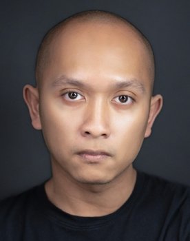 Arvin Shah as Alek
