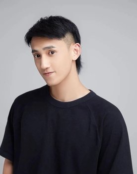 张骏 as Contestant