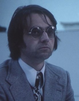 Walter Bannert as Georg Hauser