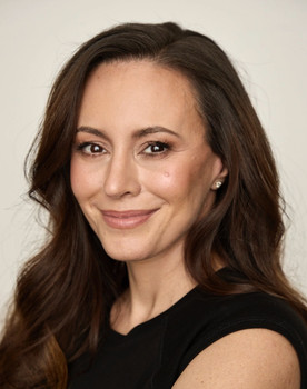 Robin Bilardello as Mom