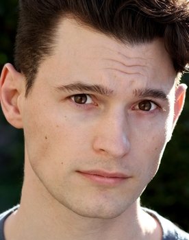 Bryan Dechart as Liam Dawson