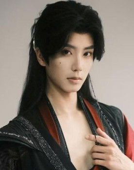 Tang Shuya as Dongfang Yi