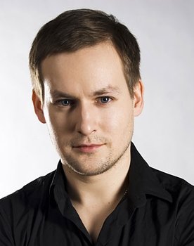 Andrei Birin as Graham
