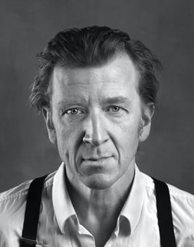 Jens Albinus as Kjell Mortensen