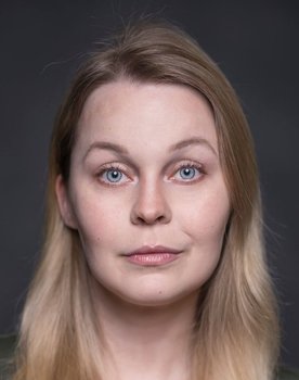 Johanna Korhonen as Minna