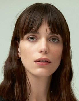 Stacy Martin Photo