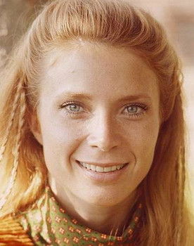 Lane Bradbury as Barrie