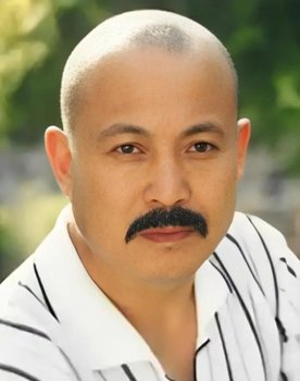 Ming Li as 周培公
