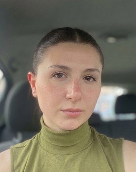 Micol Di Girolamo as Bridgette