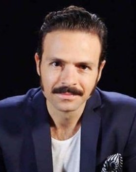 José María Torre as Isaac Solar