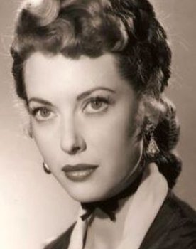 Margarita Andrey as Beatriz de Mascarenhas