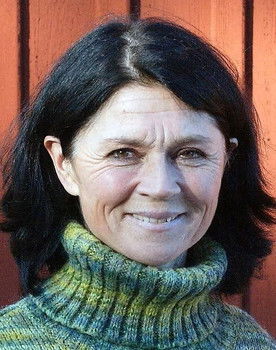 Annichen Kringstad as Annichen Kringstad