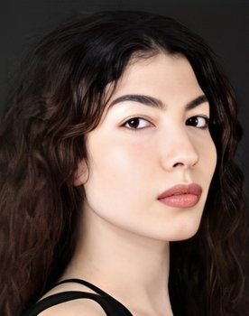 Alize Gördüm
