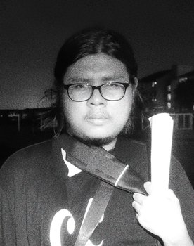 Arin Bunchan as Kua, Editor