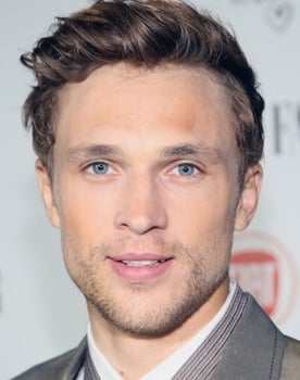 William Moseley as Southern