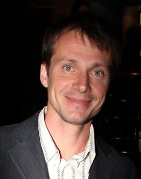 Andrey Kuzichev as Kirill Makarov