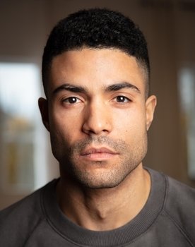 Giovanni DeVal as Kevin