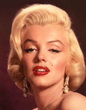 Marilyn Monroe as Self (archive footage)