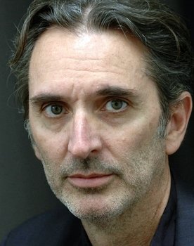 Antoine Blanquefort as Professeur Blomet