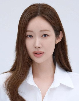 Cha Jung-won as Ha Gyeong-jin