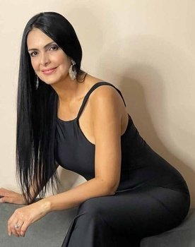Marcela Posada as Kitty Ramírez
