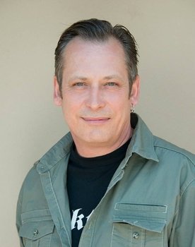 Tony Pettitt as Self