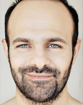 Erkan Avcı as Zafer Günaltay