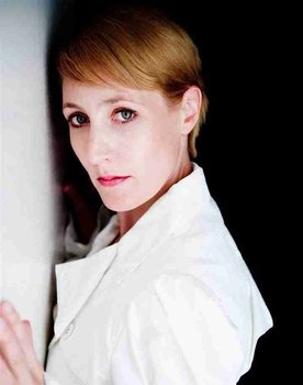 Cynthia de Graaff as Dyanthe