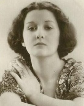 Anne Grey as Venetia Doxford