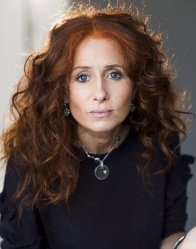 Vera Krichevskaya as Self