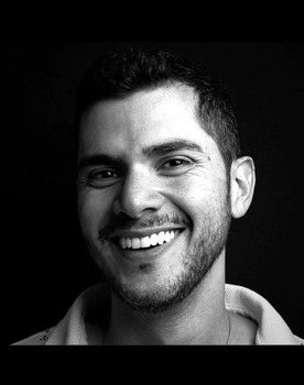 Daniel González as Daniel Pistola