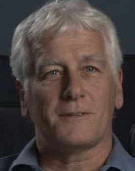 René Blouin as Émile Saint-Pierre