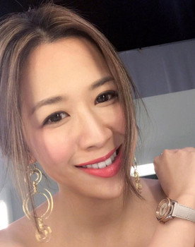 Jennifer Shum Hang Yin as Cindy