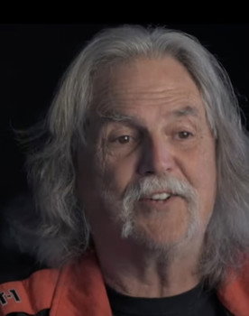 Dave Wallace, Jr. as Dave Wallace, Jr.