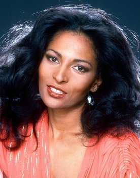 Pam Grier Photo